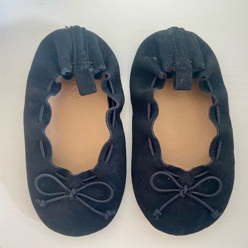 🖤Old Navy | NWOT Black Flats